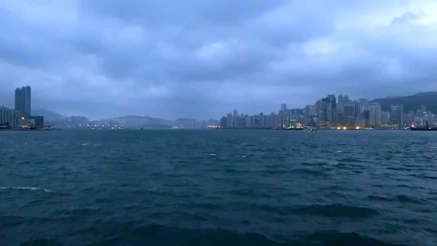 天色逐漸變亮 /image/blog/b7g3r.jpg