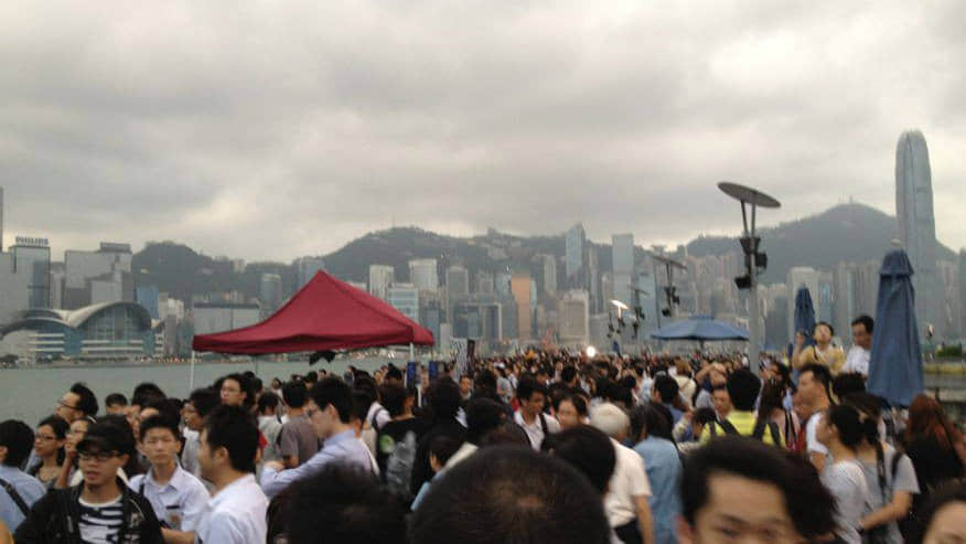 早上六點,星光大道人山人海 /image/blog/jc3ig.jpg